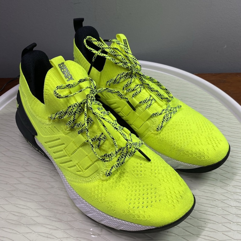 Under Armour UA Project Rock 3 HOVR Volt Mens‎ Yellow& Black Sneaker Sz9